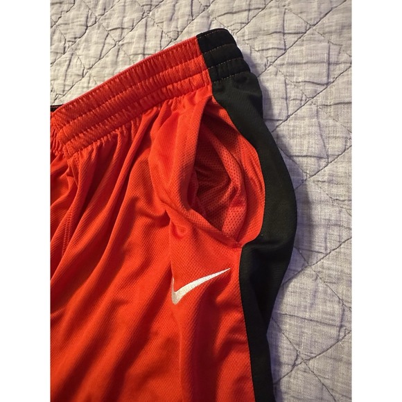 Nike Dri Fit Basketball Shorts Mens XL Red Black White Athletic Mesh Sportswear - Picture 3 of 10